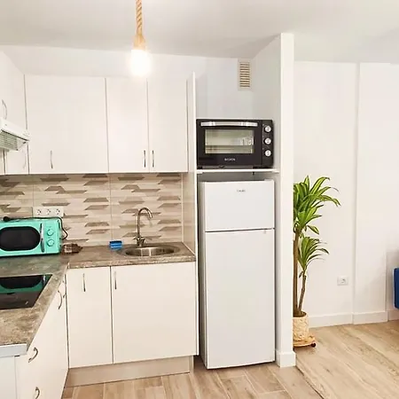 Elmarinero En Alondras Park Apartman